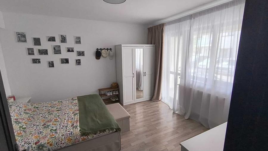 Apartament cu 2 camere decomandat în Exterior Vest