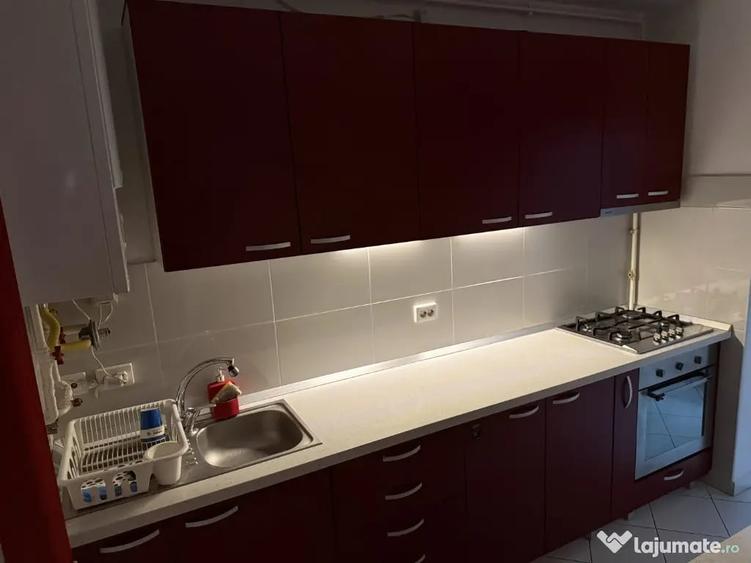 Apartament cu 2 camere decomandat în Hărmanului