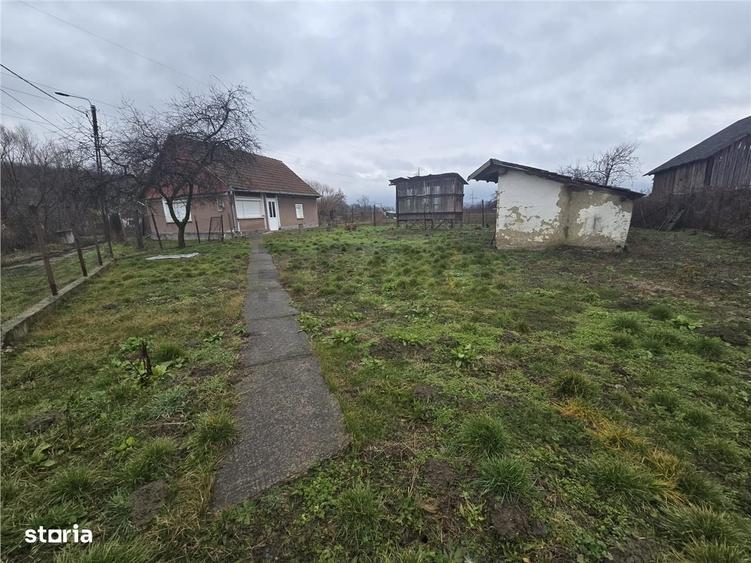 Casă cu 2 camere în Vășad