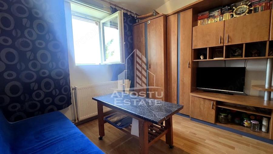Apartament cu 2 camere de vanzare, centrala proprie, zona Lipovei - 5