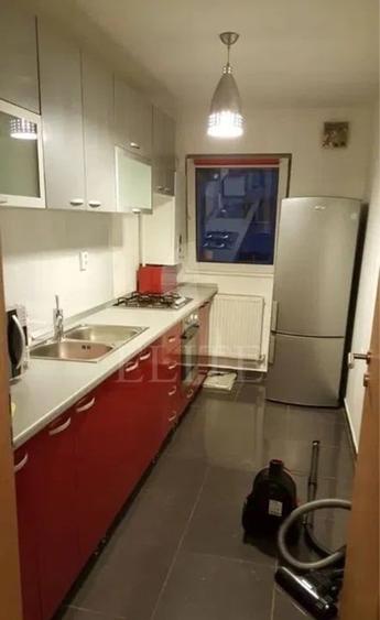 Garsonieră decomandată, mobilată în Zorilor