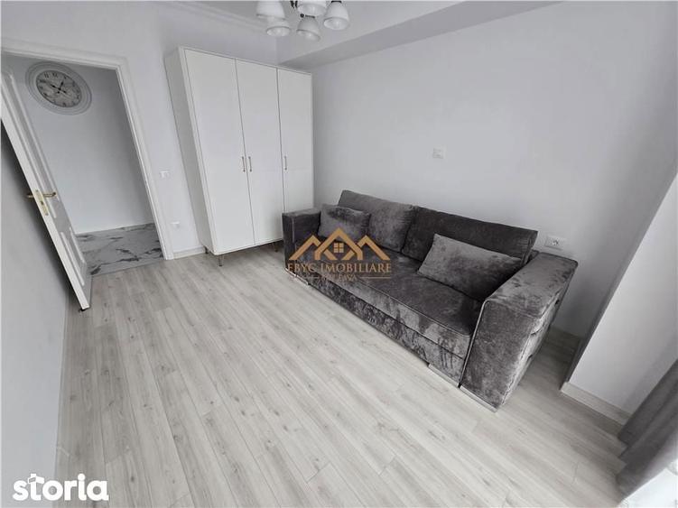 Apartament cu 3 camere decomandat în Burdujeni