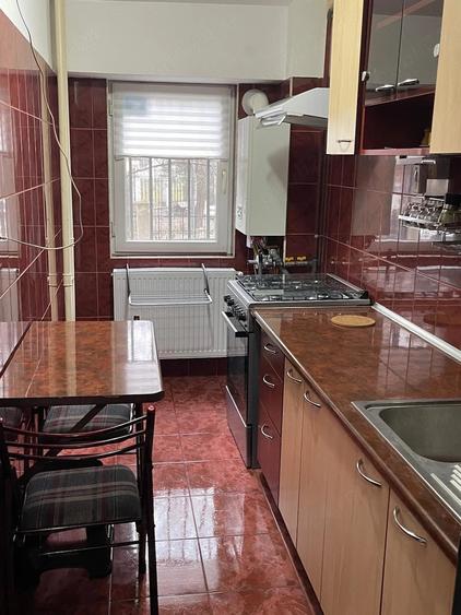 Garsonieră decomandată în Timpuri Noi