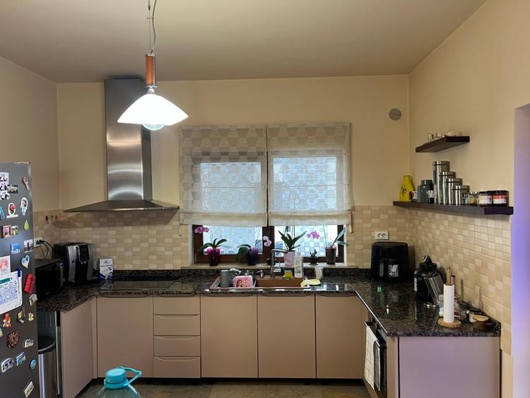 Casă individuală cu 4 camere cu Canalizare în Gheorgheni