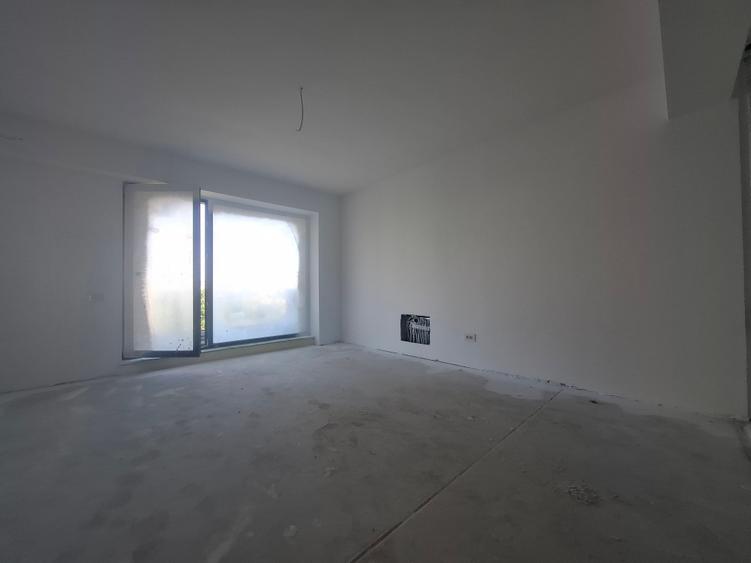 Apartament cu 2 camere semidecomandat în Prelungirea Ghencea