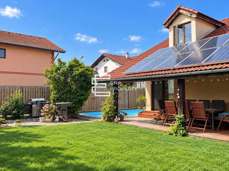 Casă individuală cu 4 camere cu Piscina în Șelimbăr