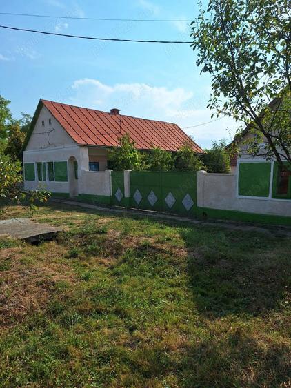 Casă cu 3 camere în Brestovăț