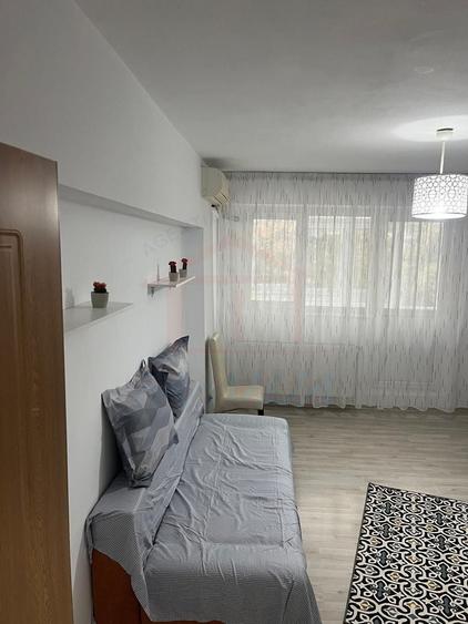 Apartament cu 2 camere, mobilat în Țiglina 1