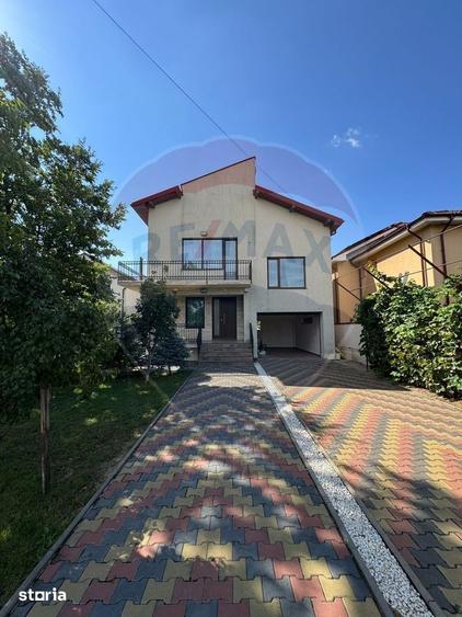 Casă cu 4 camere cu Teren 800 Mp în Central