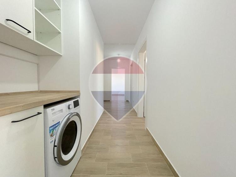 Apartament cu 3 camere decomandat, mobilat în Astra