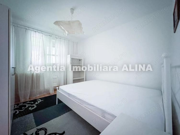 Apartament cu 3 camere decomandat în Dacia