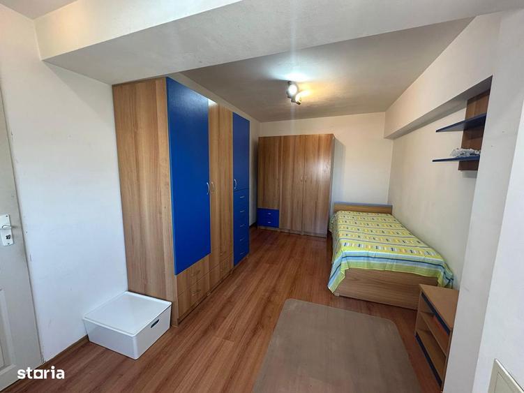 Apartament cu 3 camere semidecomandat, mobilat în Bucureștii Noi