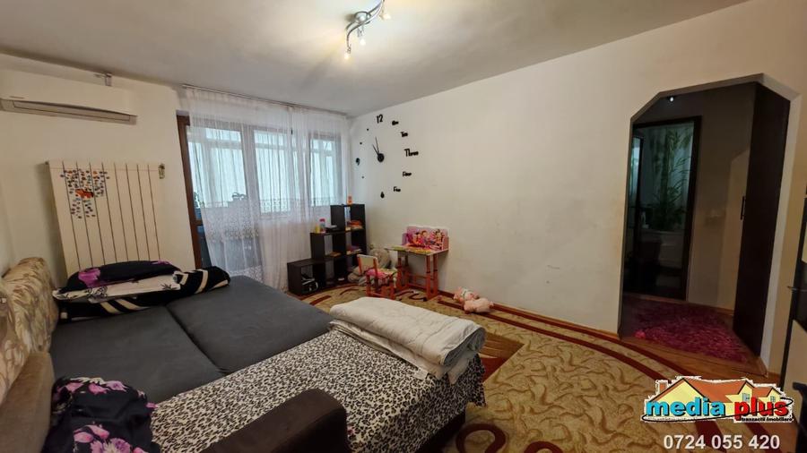 Apartament cu 2 camere semidecomandat în Dunărea