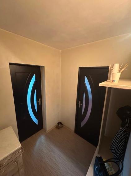 Apartament cu 2 camere semidecomandat în Galata
