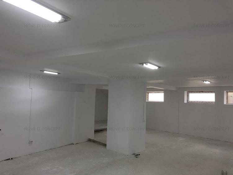 Birou, de 90 mp, în P-ța Unirii