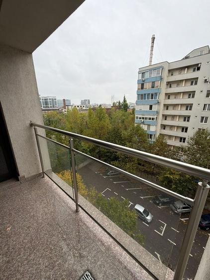 Apartament cu 2 camere decomandat, mobilat în Cotroceni