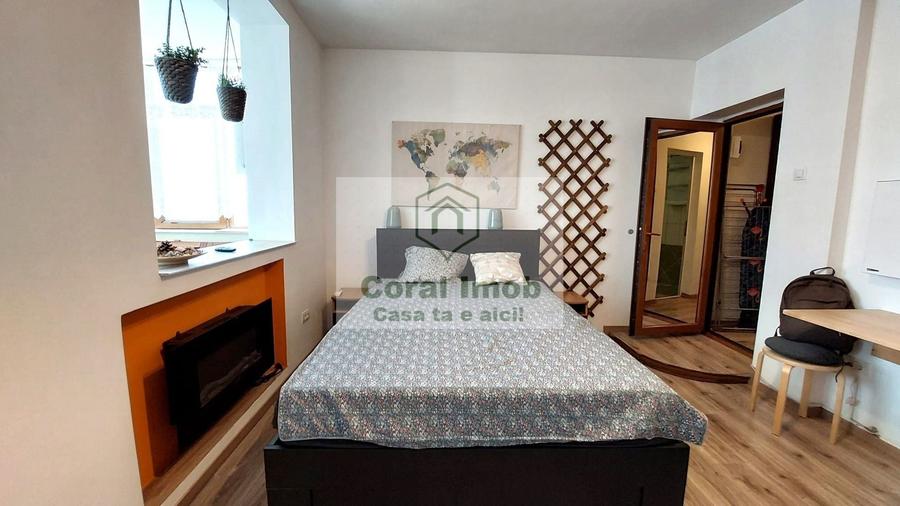 Garsonieră semidecomandată, mobilată în P-ța Romană