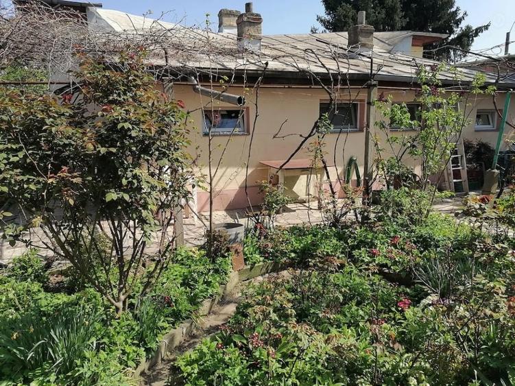 Duplex cu 3 camere cu Canalizare în Giulești