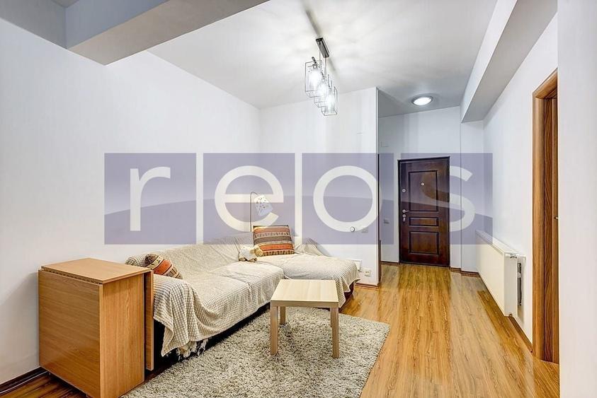 Apartament cu 3 camere decomandat, mobilat în Dămăroaia