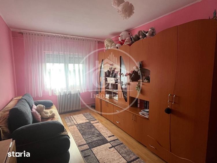 Apartament cu 3 camere decomandat în Dragoș Vodă