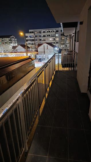 Apartament cu 2 camere decomandat în Sisești