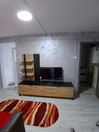 Apartament cu 2 camere semidecomandat în Micro 14
