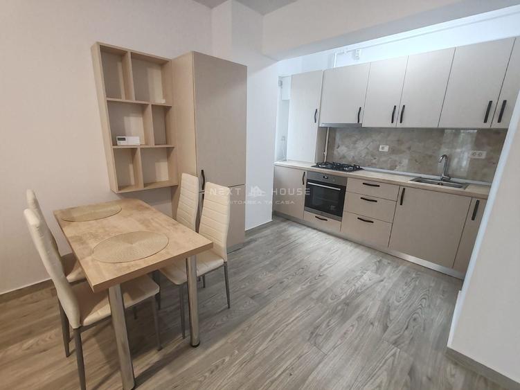 Apartament cu 2 camere decomandat, mobilat în Parcul Carol
