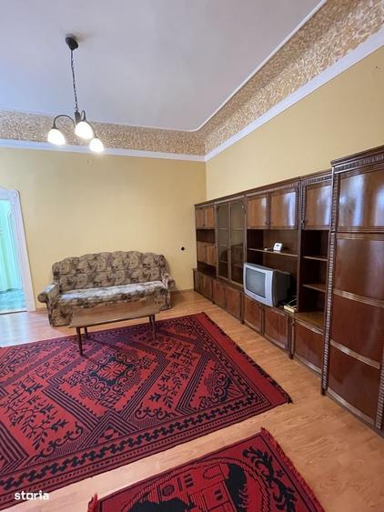 Casă cu 3 camere în Ultracentral