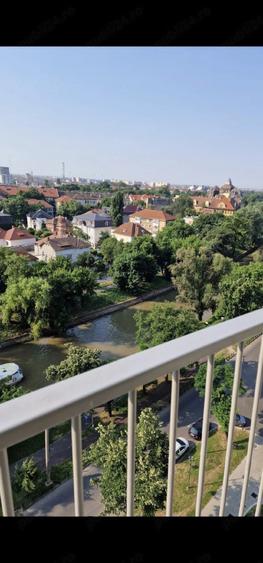Apartament cu 2 camere semidecomandat în Take Ionescu
