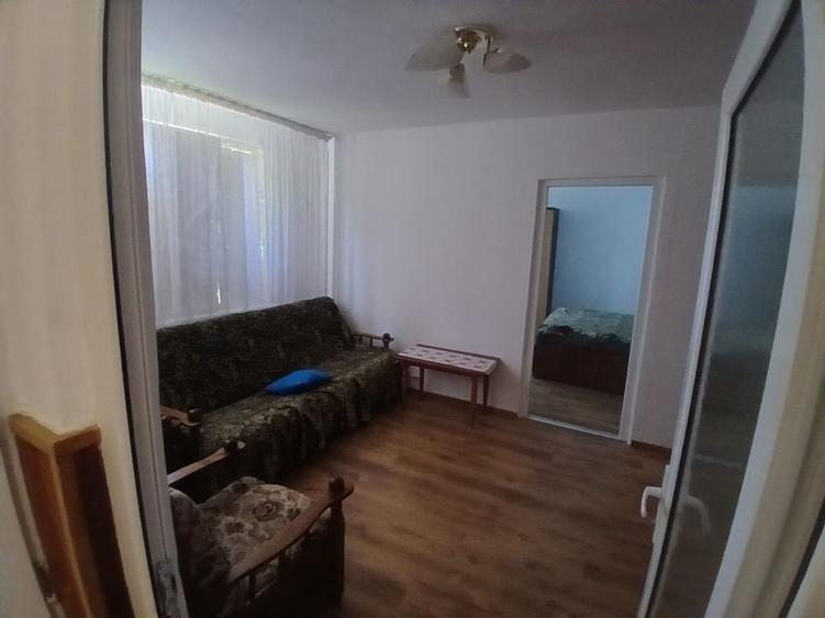 Apartament 2 camere semidecomandat. - 1