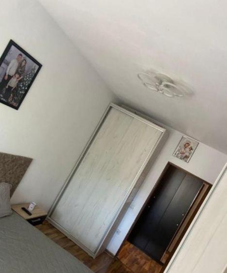 Apartament cu 2 camere decomandat în Central — fotografia 1