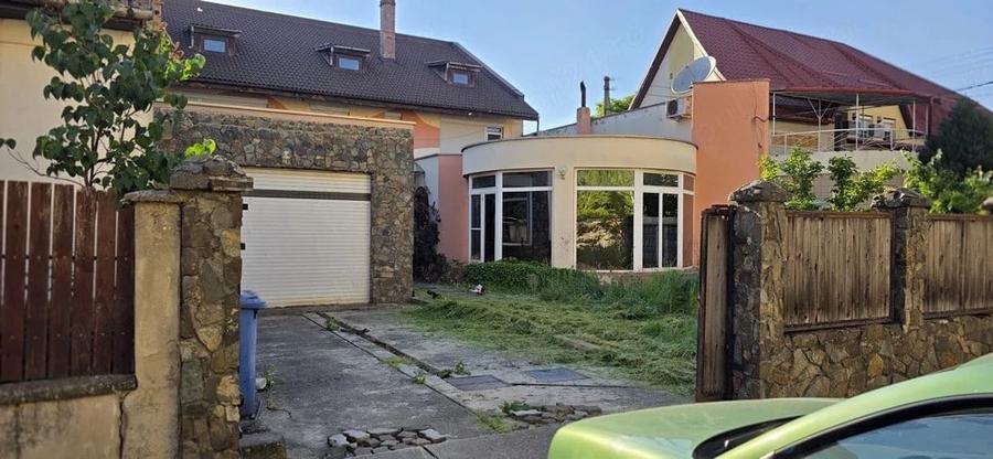 Casă cu 4 camere cu Teren 400 Mp în Elisabetin