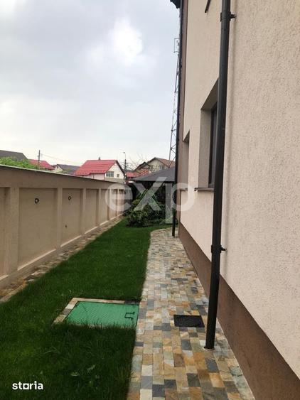 Casă cu Teren 1090 Mp în Moșoaia