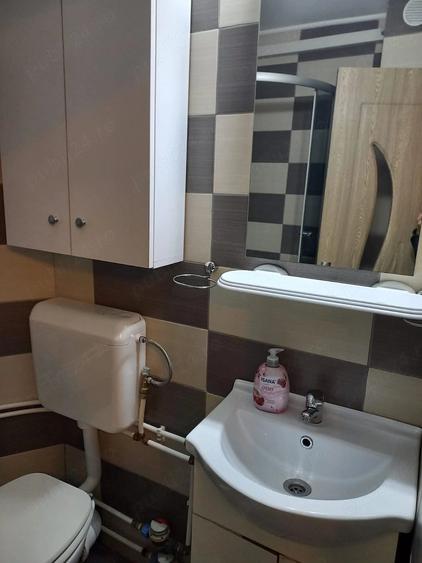 Garsonieră decomandată în Micălaca