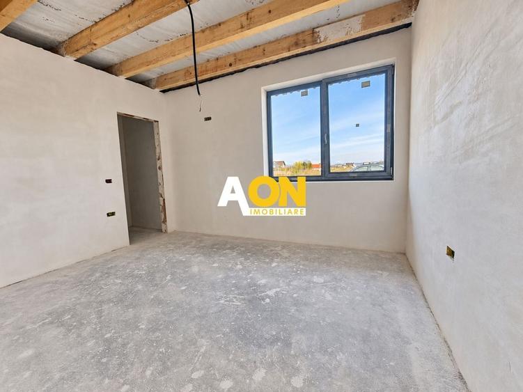 Casă individuală cu 4 camere cu Teren 458 Mp în Partoș