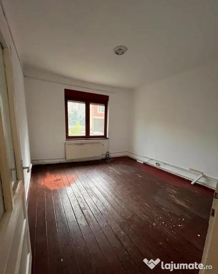 Florilor-Craiter casa 5 camere 450MP TOTALI - 2