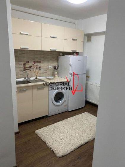 Garsonieră decomandată în Vatra Luminoasă
