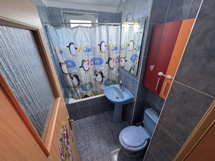 Apartament cu 2 camere semidecomandat în Central