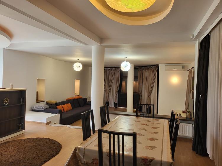 Casă cu 6 camere cu Piscina în Snagov