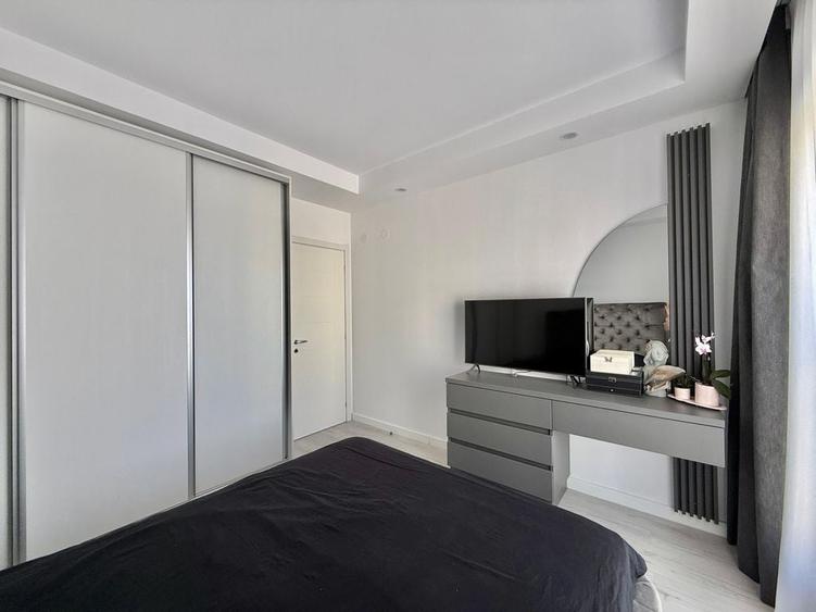Apartament cu 2 camere semidecomandat în Ștefăneștii de Jos