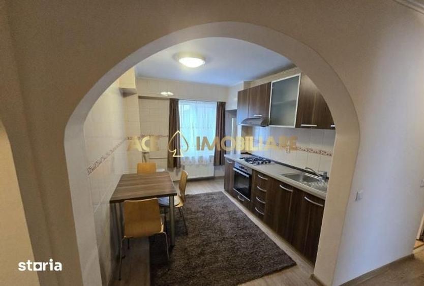 Apartament cu 3 camere, mobilat în Centrul Civic