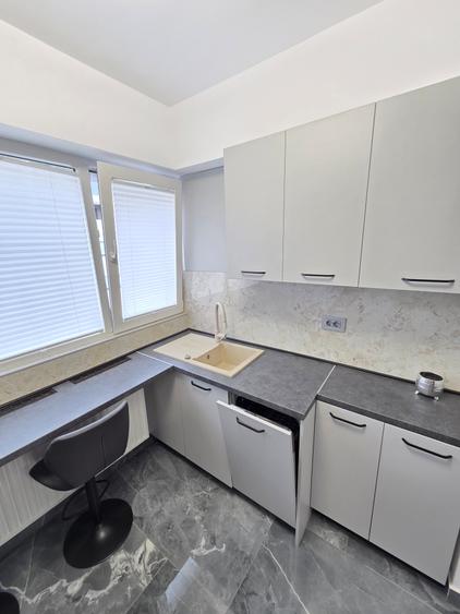 Apartament cu 2 camere semidecomandat în 13 Septembrie