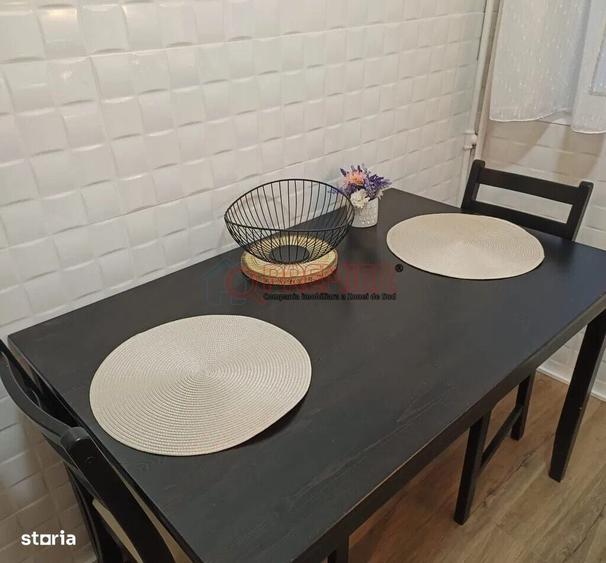 Apartament cu 2 camere decomandat în Alexandru Obregia