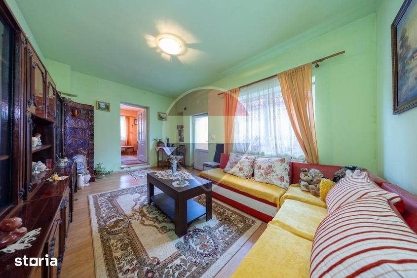 Casă cu 3 camere cu Teren 190 Mp în Cristian