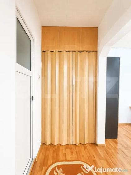 Apartament de inchiriat, 2 camere, 42 mp, zona Micro 3 - 7