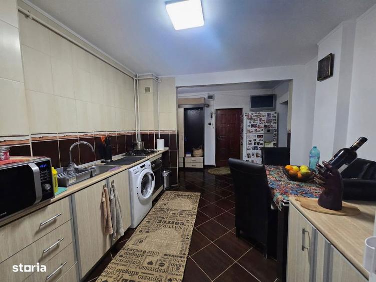 Apartament cu 2 camere decomandat, mobilat în 13 Septembrie