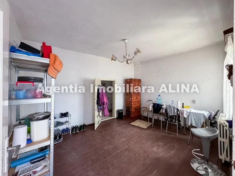 Casă cu 3 camere cu Teren 744 Mp în Criș