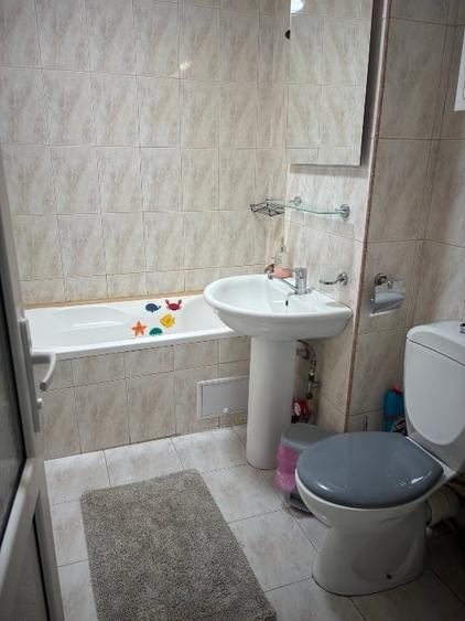 Apartament cu 2 camere decomandat în Gara