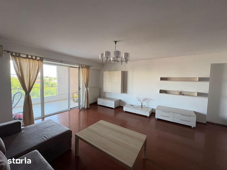 Apartament cu 2 camere decomandat în Pajura