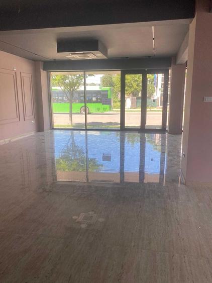 Spațiu comercial, de 170 mp, în Central